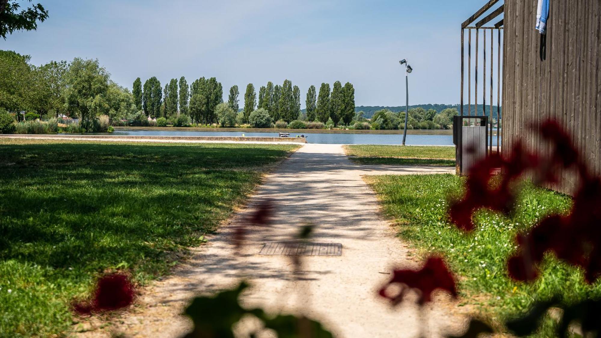Camping Vesoul Vaivre-et-Montoille エクステリア 写真