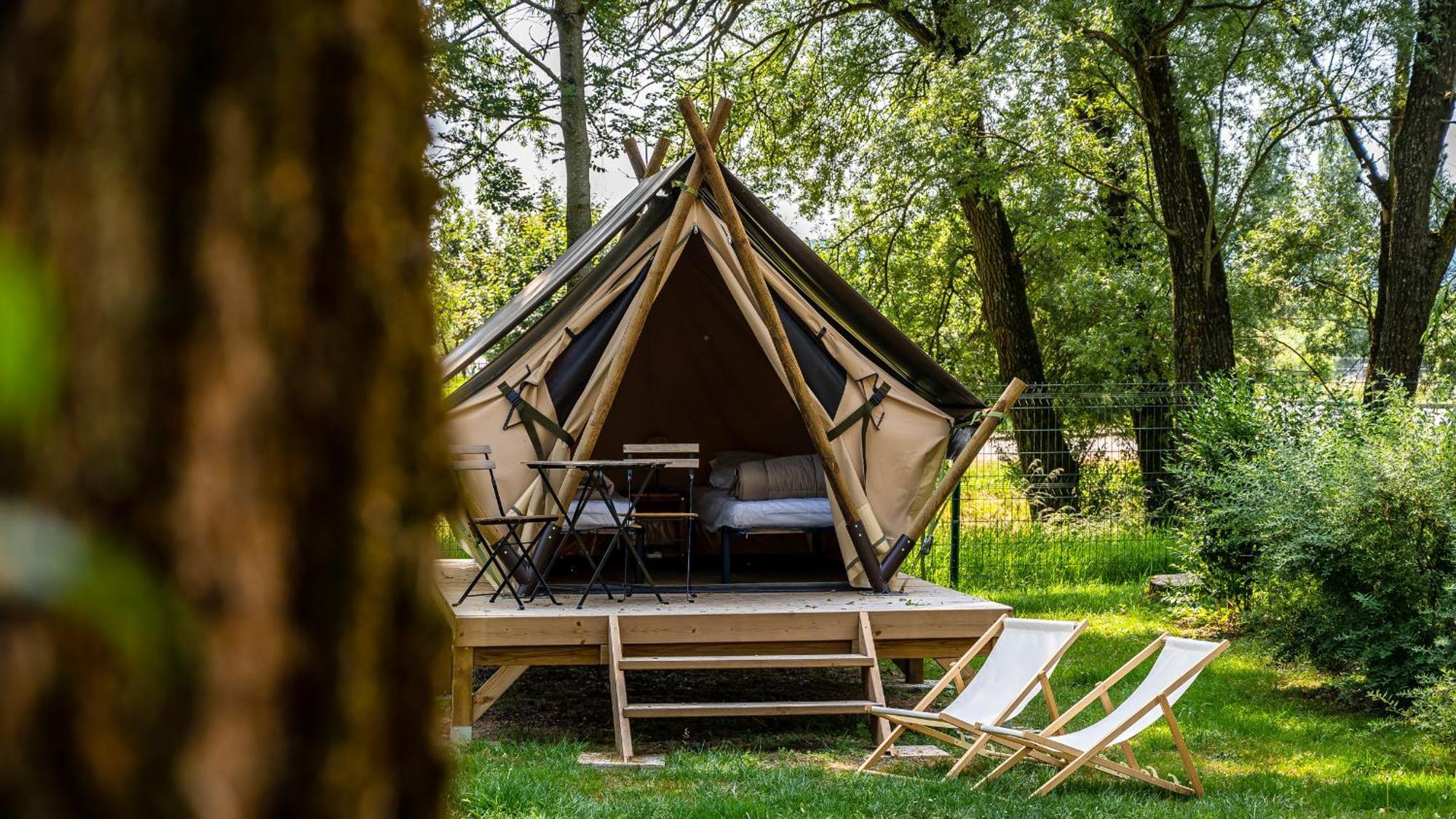 Camping Vesoul Vaivre-et-Montoille エクステリア 写真