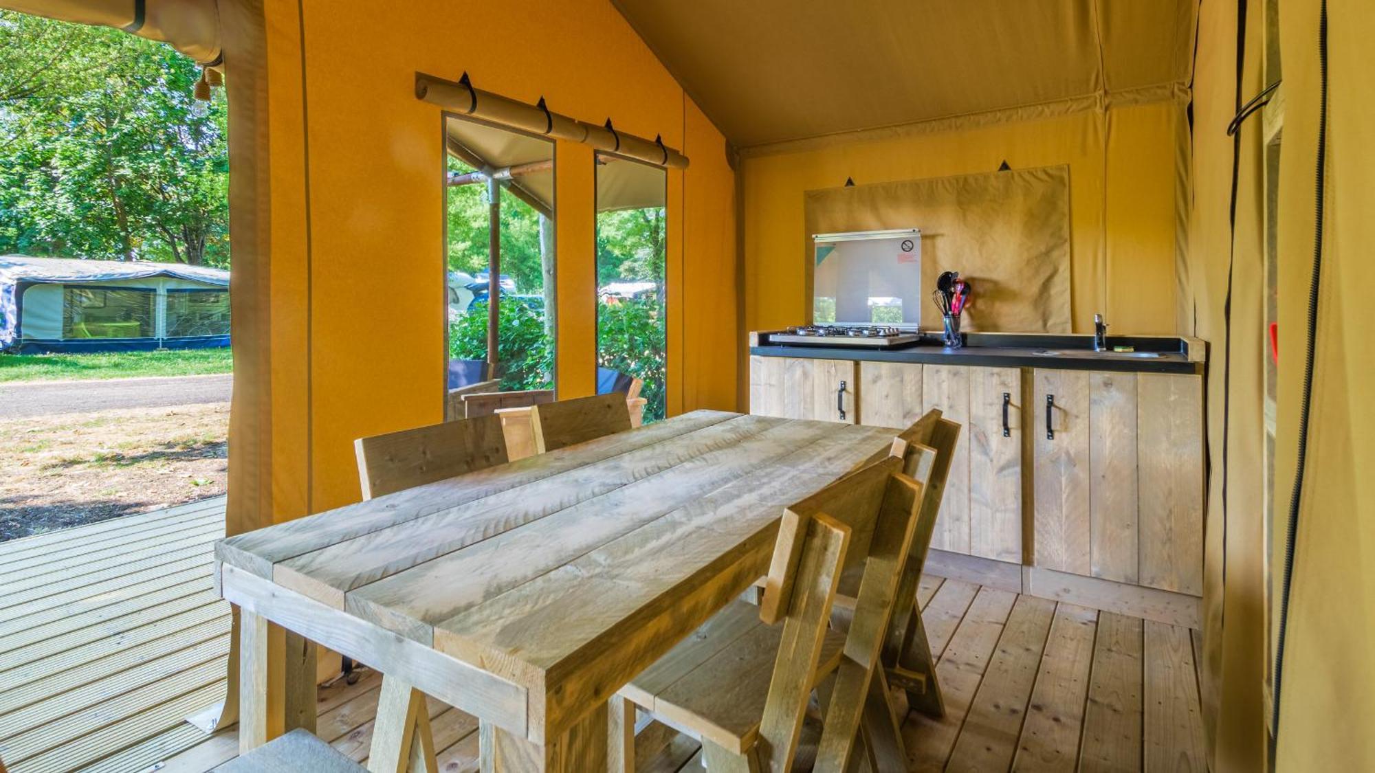 Camping Vesoul Vaivre-et-Montoille 部屋 写真