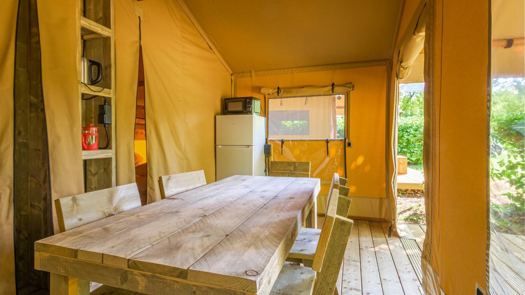 Camping Vesoul Vaivre-et-Montoille 部屋 写真
