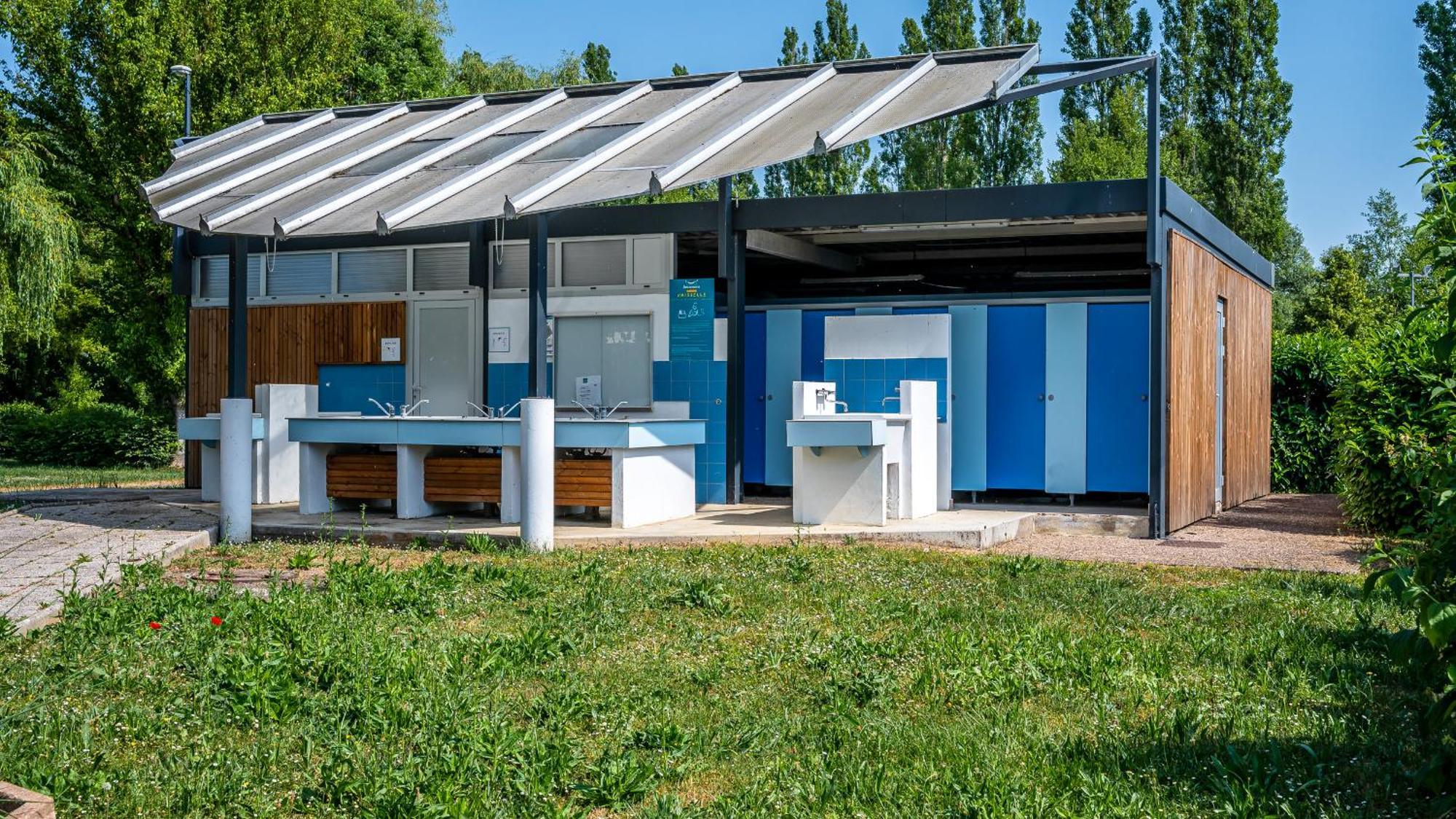 Camping Vesoul Vaivre-et-Montoille 部屋 写真