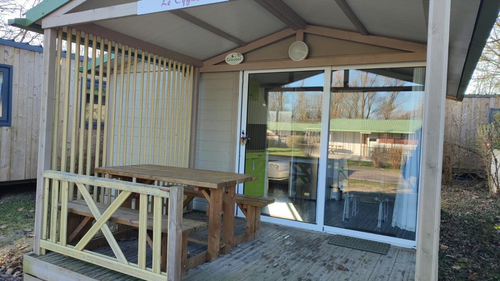 Camping Vesoul Vaivre-et-Montoille エクステリア 写真